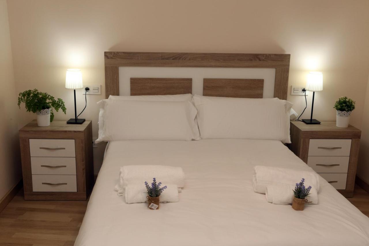 Apartamentos Turisticos Puente Romano Portal 4 Bajo -A 살라망카 외부 사진